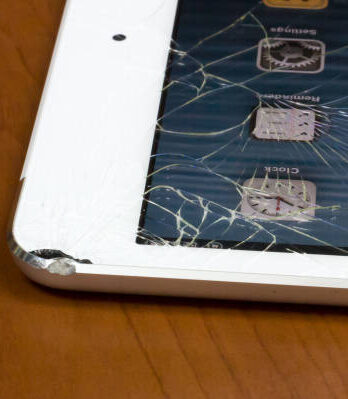 Замена стекла iPad